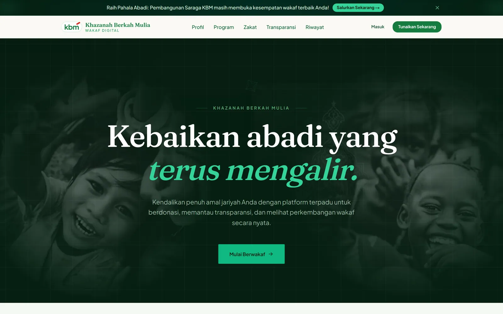 Wakaf Digital KBM: Beranda platform wakaf digital (tampilan desktop)